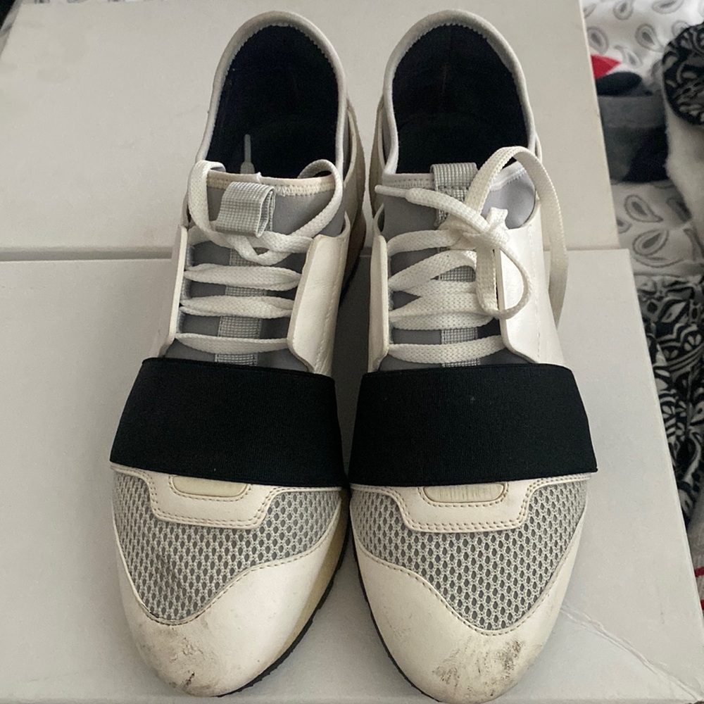 **AUTHENTIC BALENCIAGA** Women’s Race Runner Sneakers